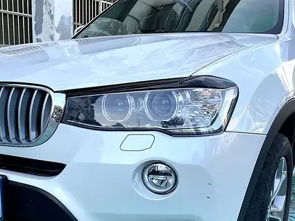 BMW X3 (F25) priekšējo lukturu uzlikas