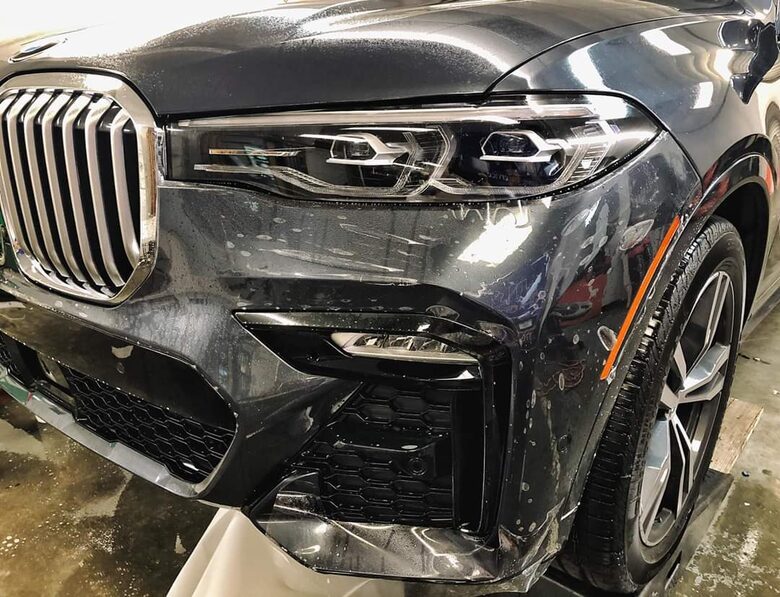 Lukturu aplīmēšana ar PPF (Paint Protection Film) plēvi